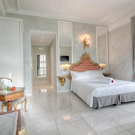 Home Grifondoro Affittacamere Guest house Genoa