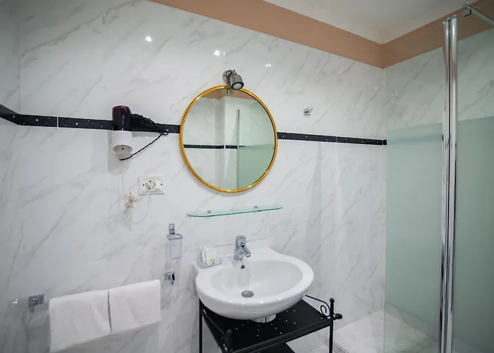 Гостевой дом Home Grifondoro Affittacamere Генуя