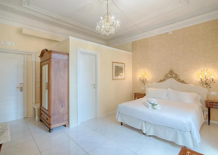 Гостевой дом Home Grifondoro Affittacamere Генуя