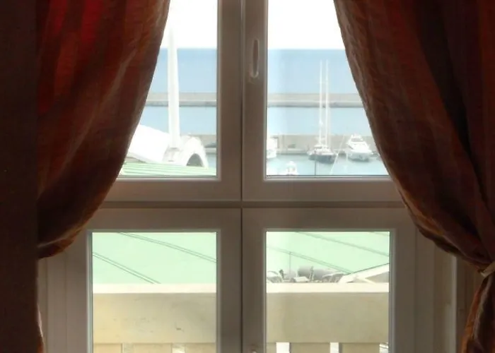 Гостевой дом Home Grifondoro Affittacamere Генуя